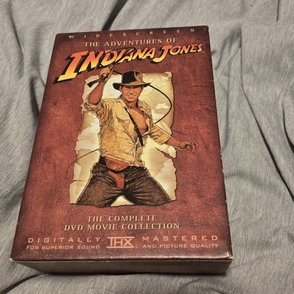 Indiana Jones DVD Movie Collection Box Set 4 Discs